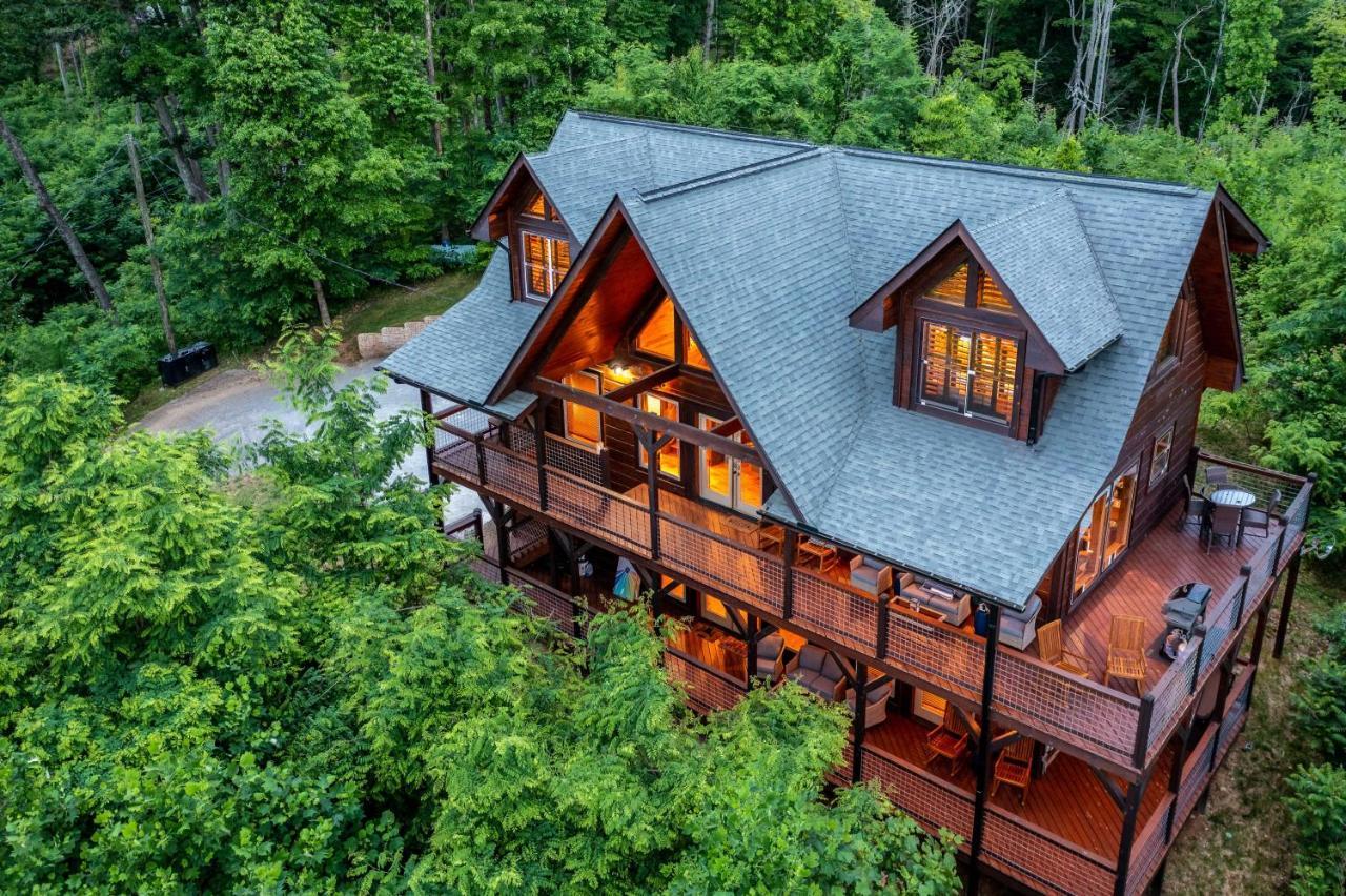 The Solstice - Amenities Galore Mountain Retreat Gatlinburg Bagian luar foto