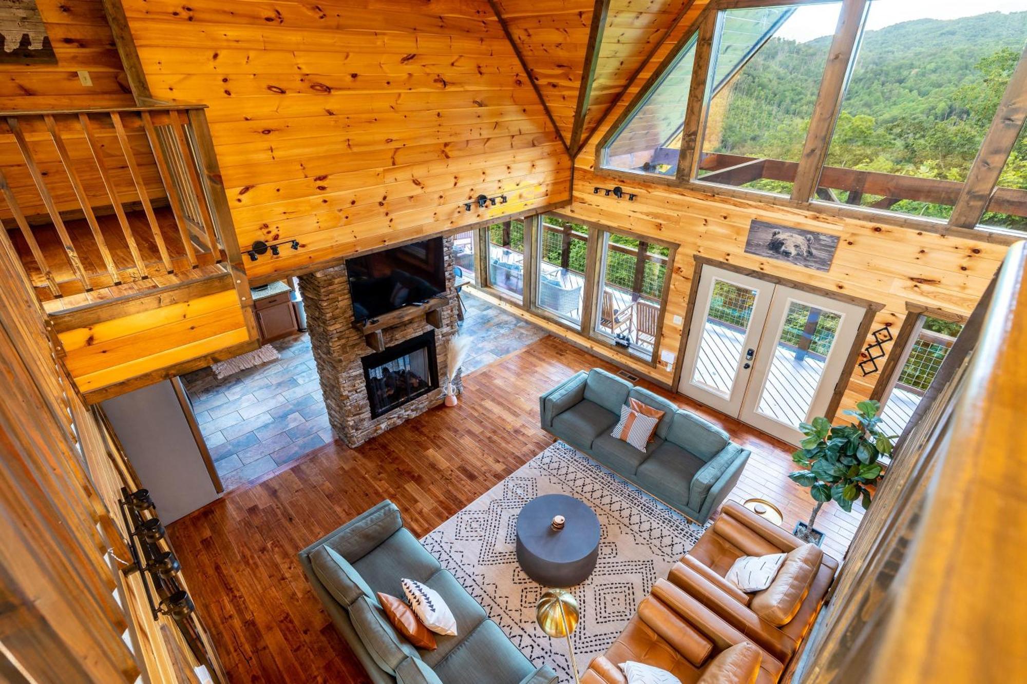 The Solstice - Amenities Galore Mountain Retreat Gatlinburg Bagian luar foto