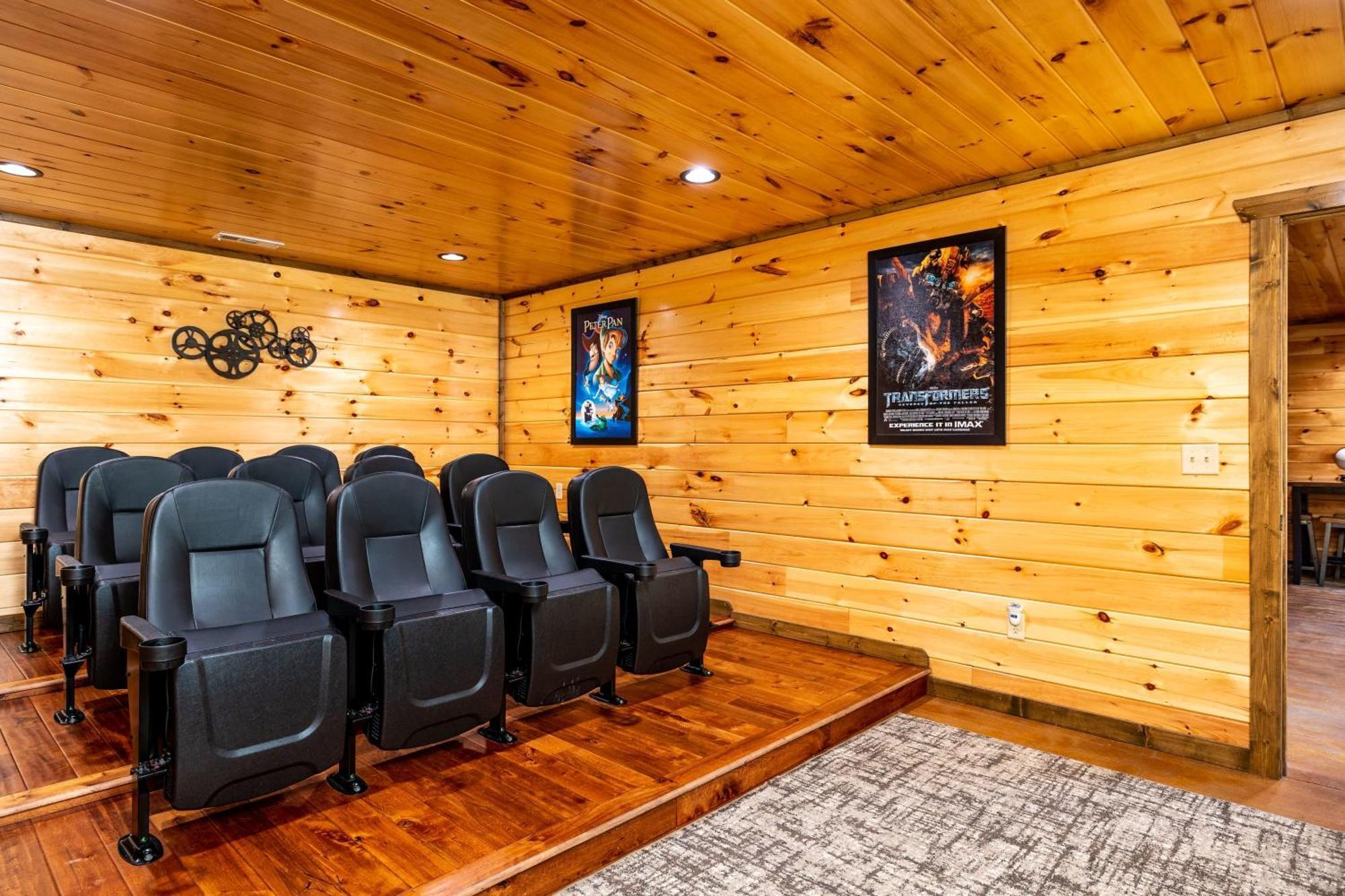 The Solstice - Amenities Galore Mountain Retreat Gatlinburg Bagian luar foto