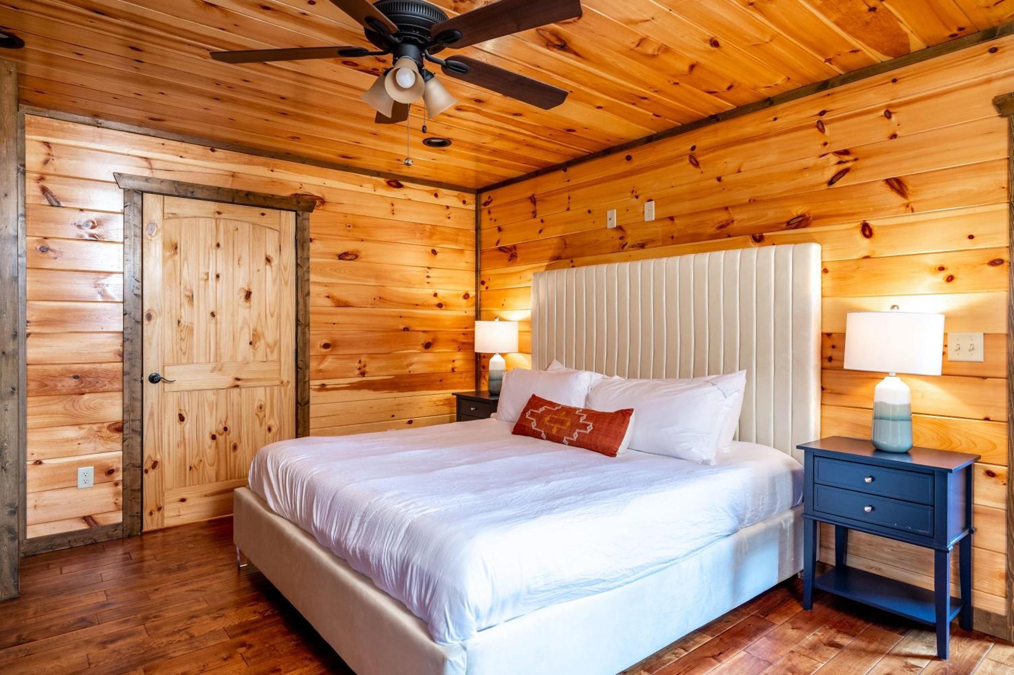 The Solstice - Amenities Galore Mountain Retreat Gatlinburg Bagian luar foto
