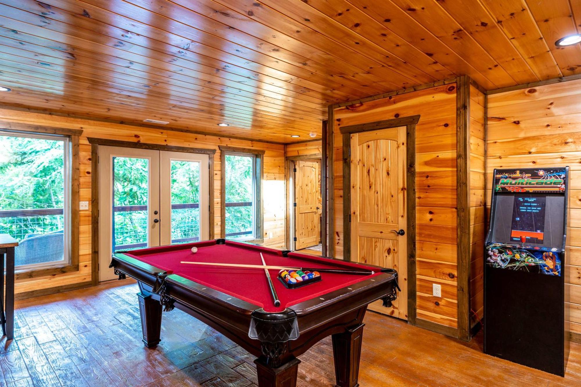 The Solstice - Amenities Galore Mountain Retreat Gatlinburg Bagian luar foto