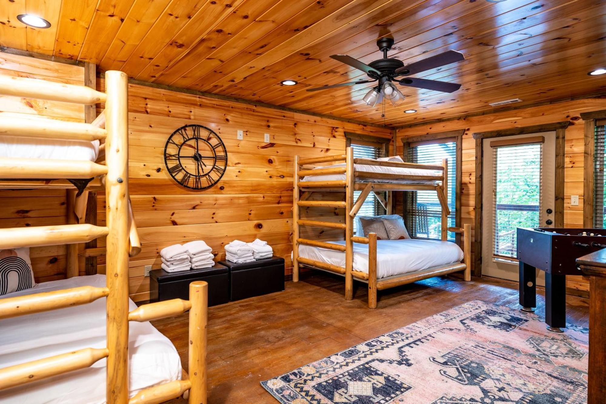 The Solstice - Amenities Galore Mountain Retreat Gatlinburg Bagian luar foto