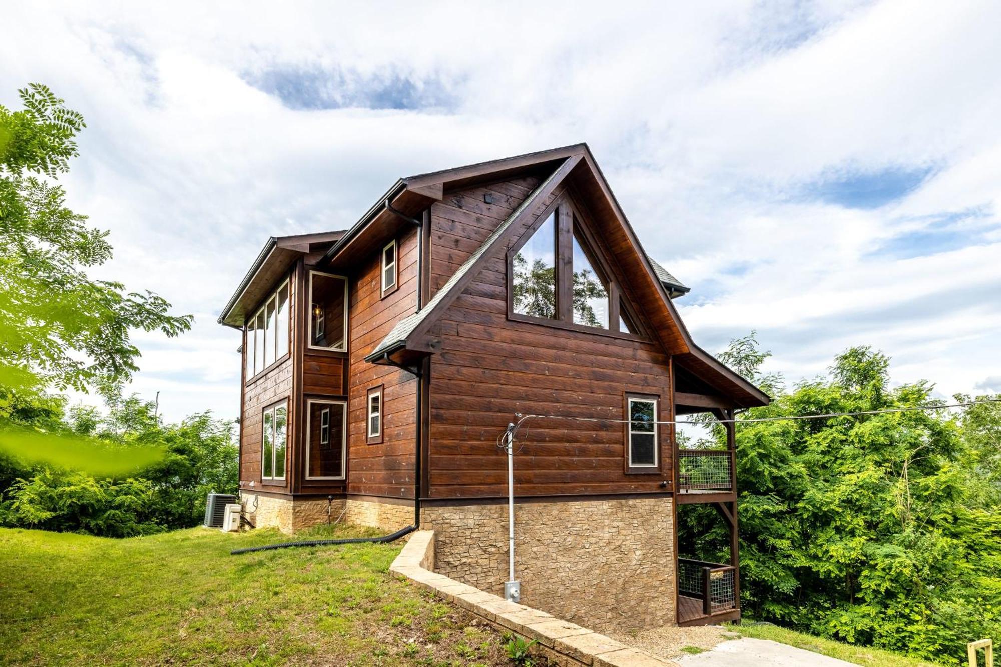The Solstice - Amenities Galore Mountain Retreat Gatlinburg Bagian luar foto