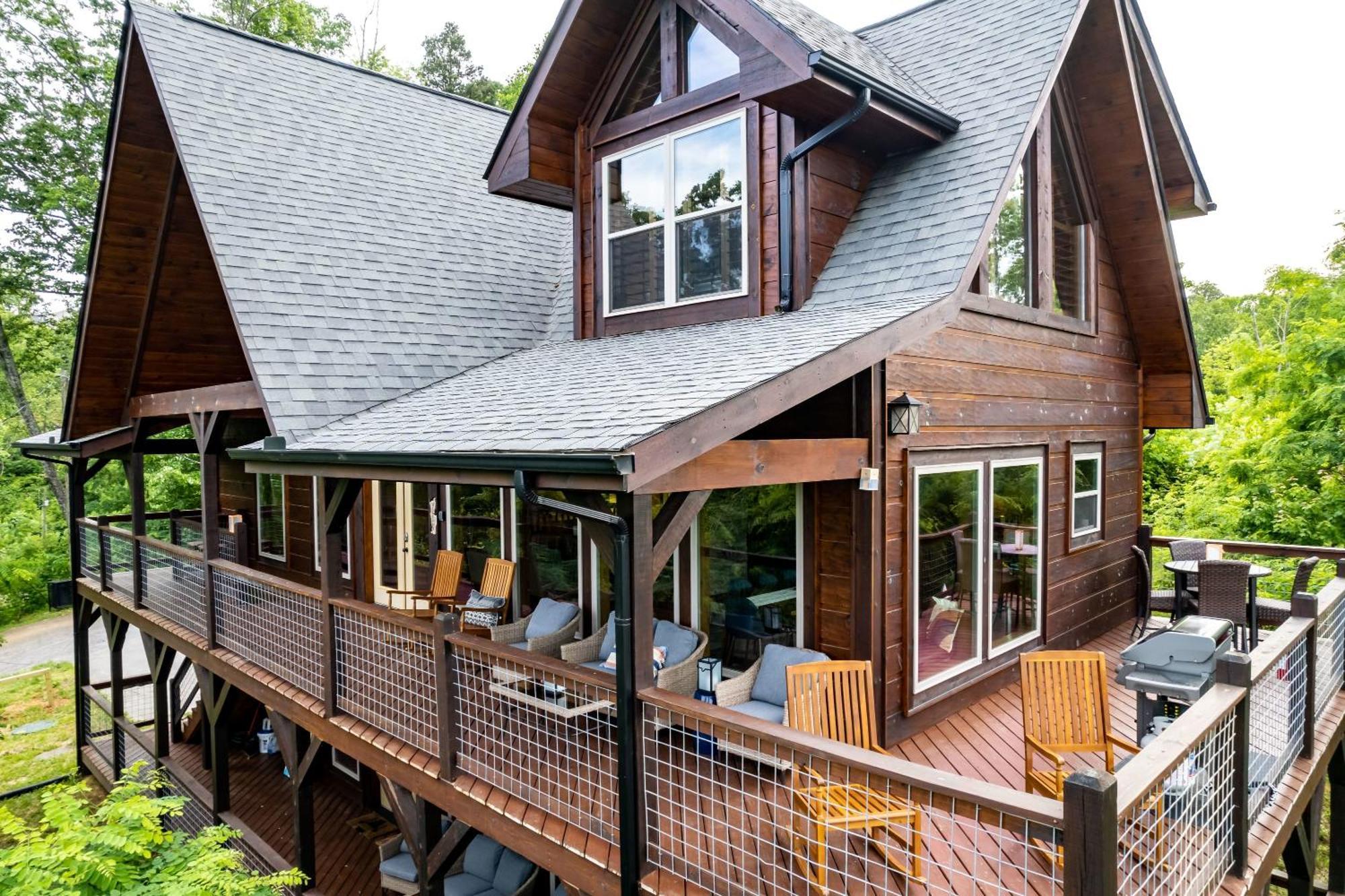 The Solstice - Amenities Galore Mountain Retreat Gatlinburg Bagian luar foto