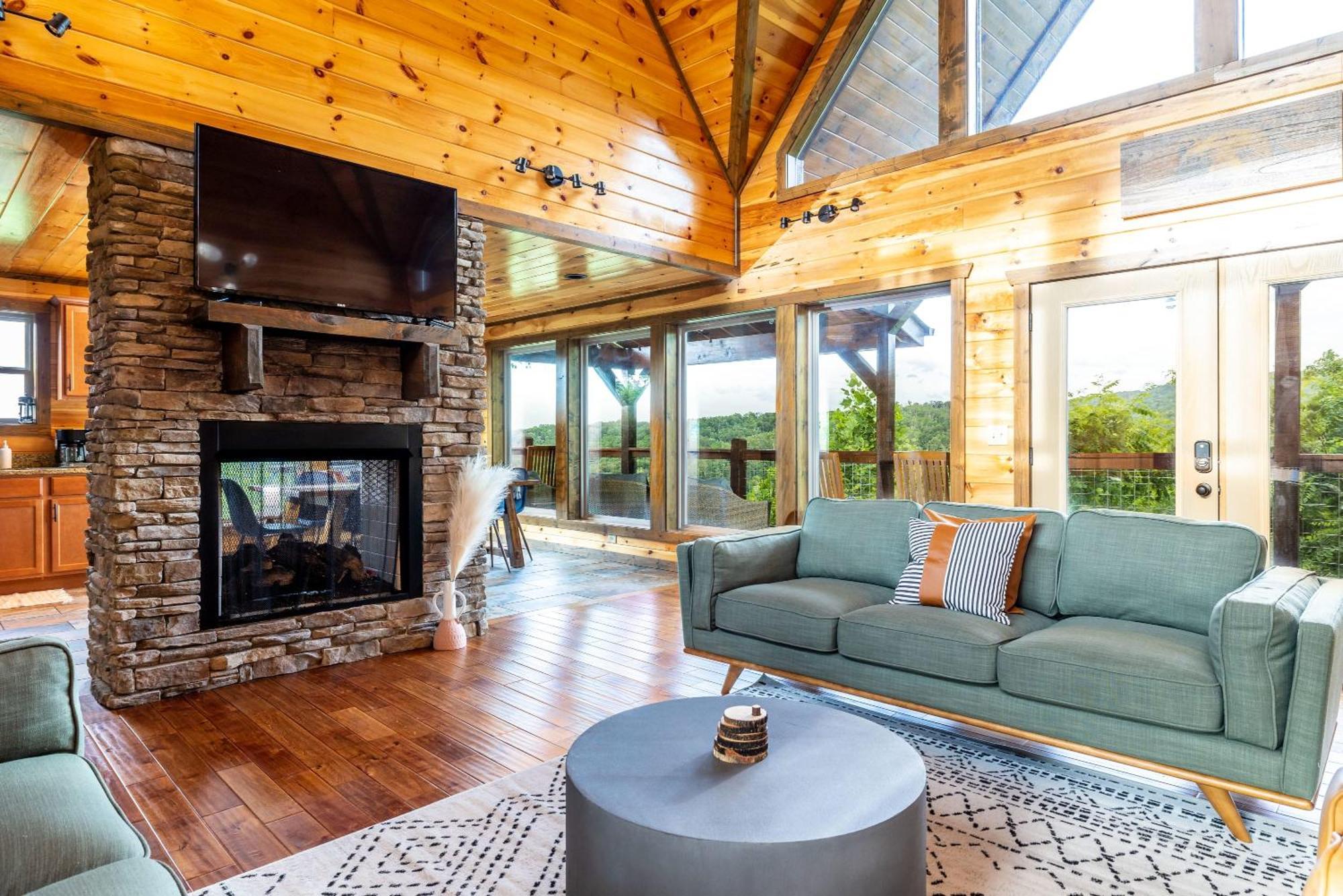 The Solstice - Amenities Galore Mountain Retreat Gatlinburg Bagian luar foto