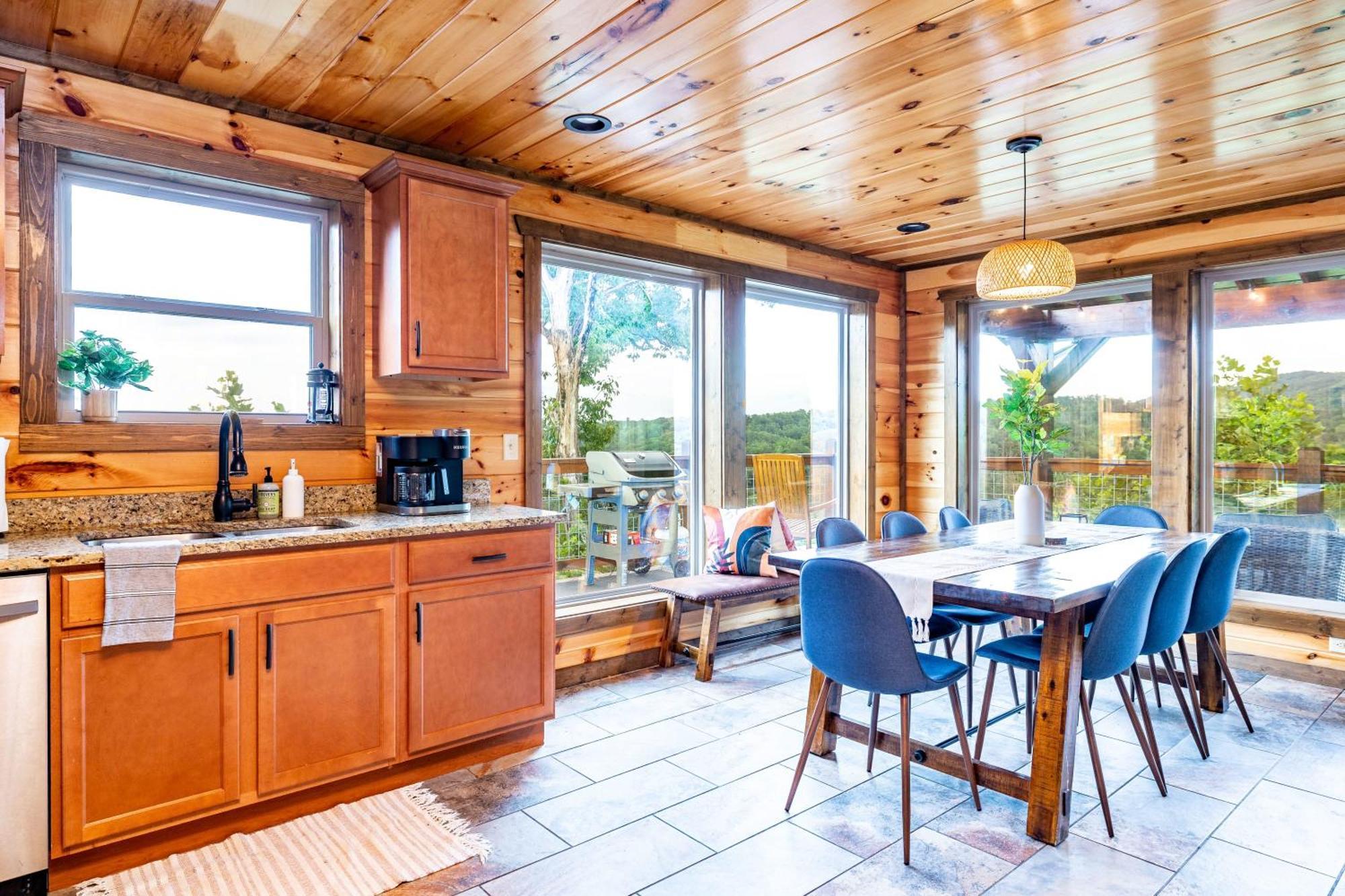 The Solstice - Amenities Galore Mountain Retreat Gatlinburg Bagian luar foto