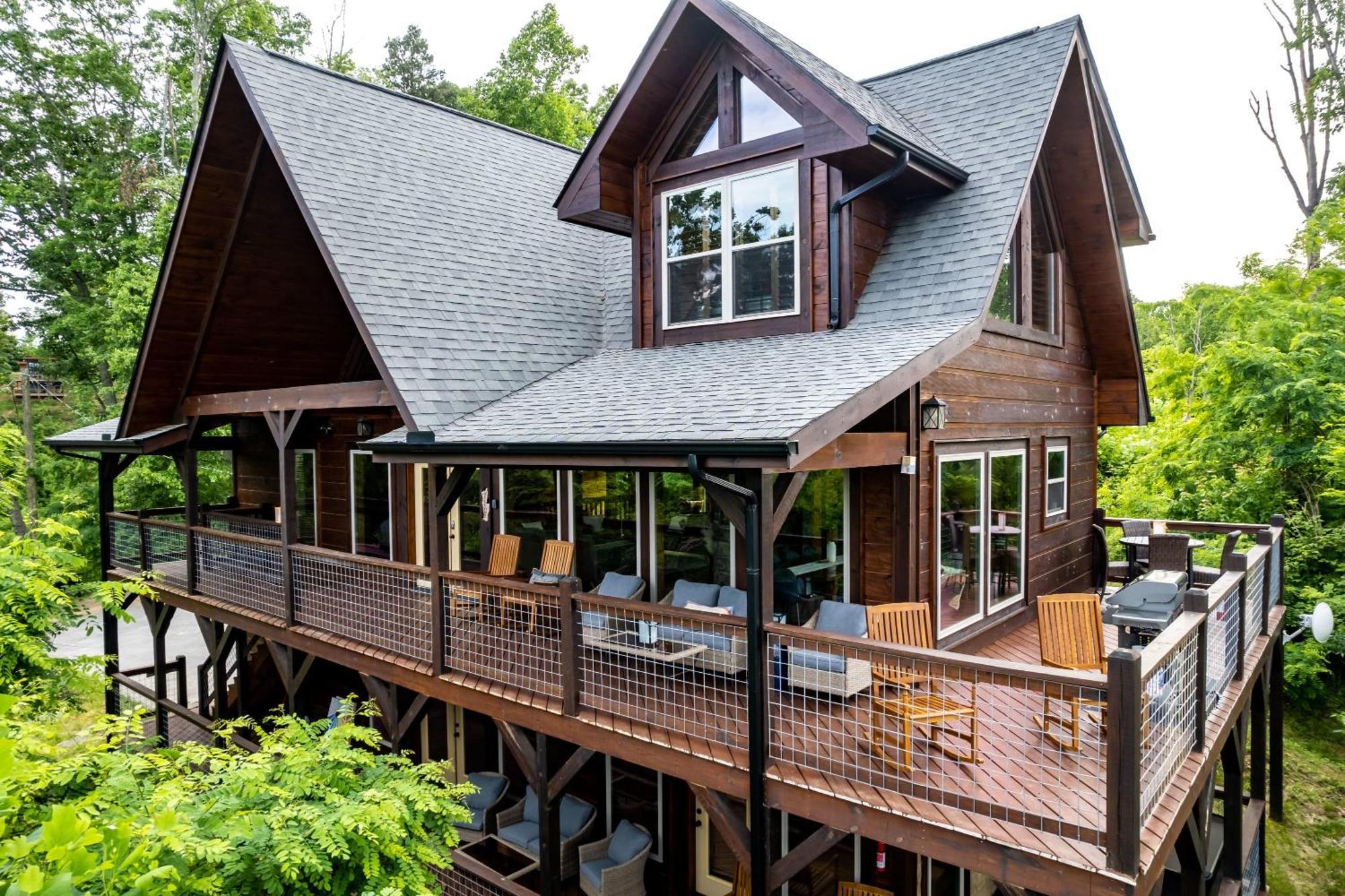 The Solstice - Amenities Galore Mountain Retreat Gatlinburg Bagian luar foto