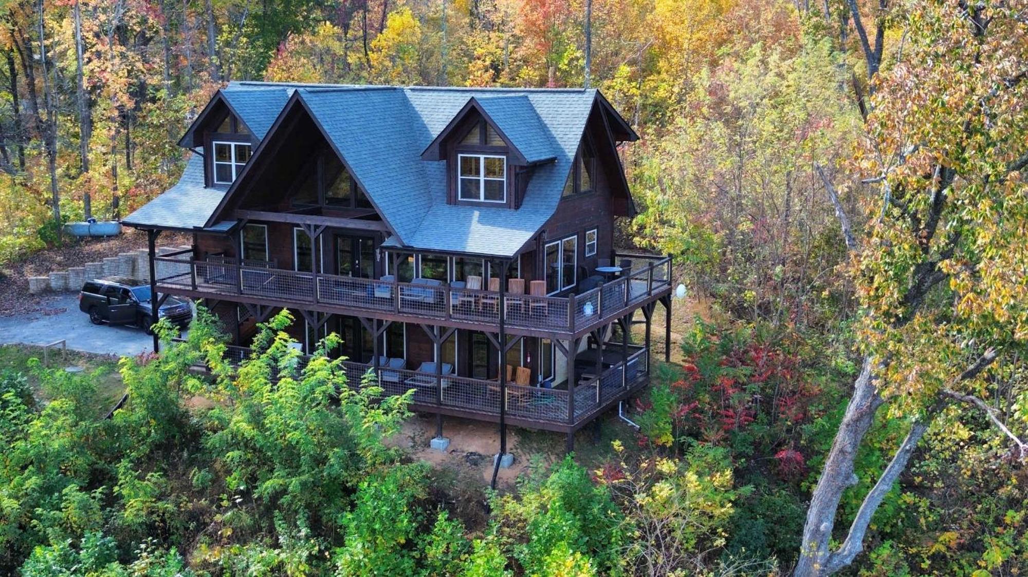 The Solstice - Amenities Galore Mountain Retreat Gatlinburg Bagian luar foto